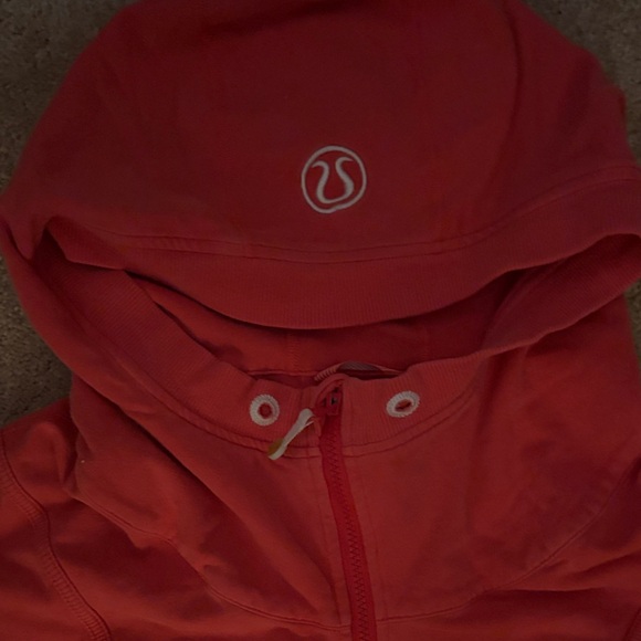 Red/Pink Hooded Jacket Lululemon - Picture 2 of 4